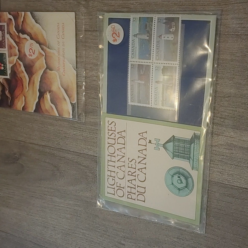 Thematic Collection Set Canadian Stamp Collection Set - Picture 3 of 6